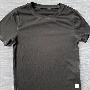 Vuori Black Ribbed T-Shirt